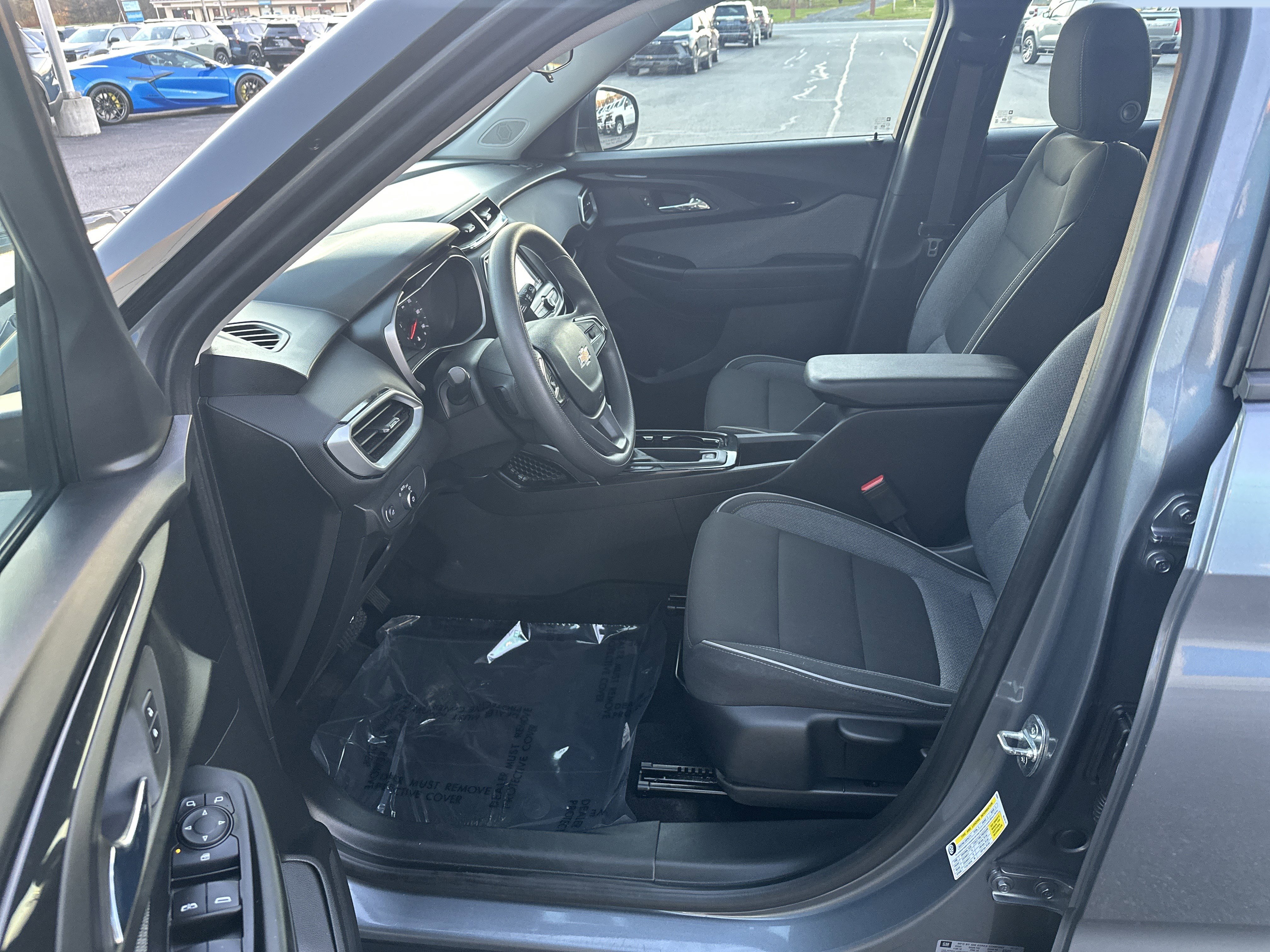 Certified 2021 Chevrolet TrailBlazer LS w/ LPO, Blackout Package image 10