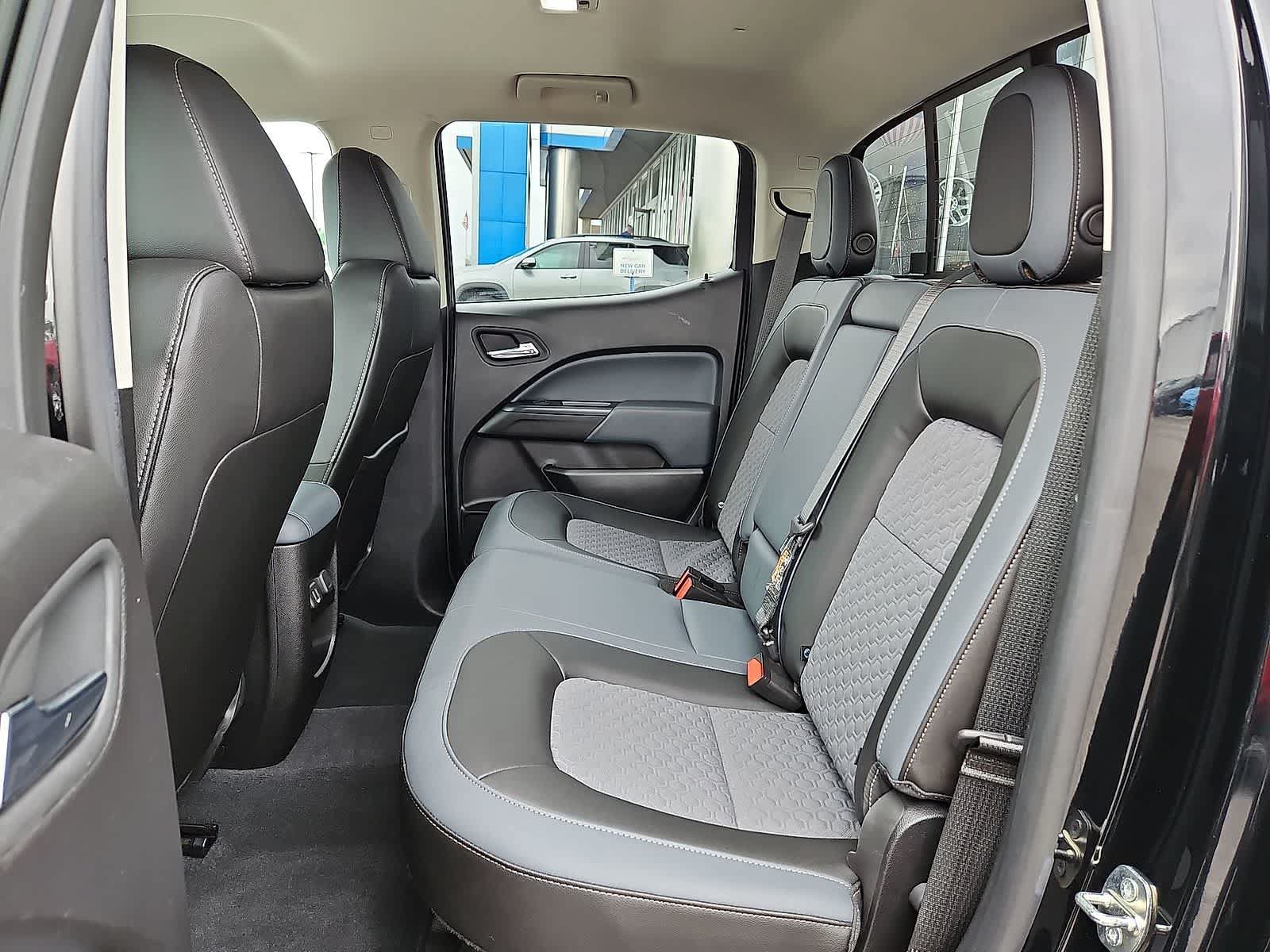 Used 2019 Chevrolet Colorado Z71 AWD/4WD image 27