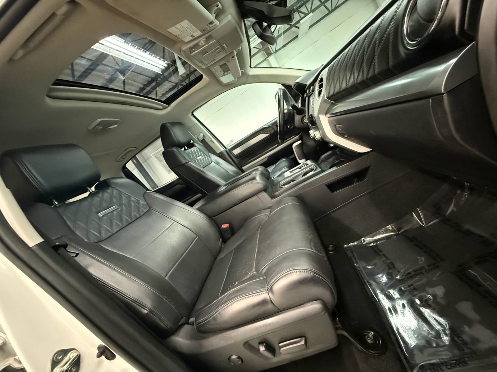 Used 2018 Toyota Tundra Platinum AWD/4WD image 23