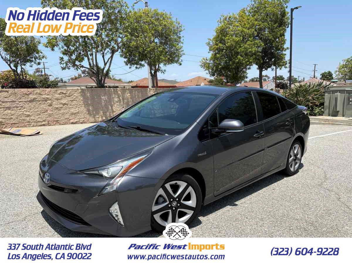 Used 2017 Toyota Prius Four Touring image 1