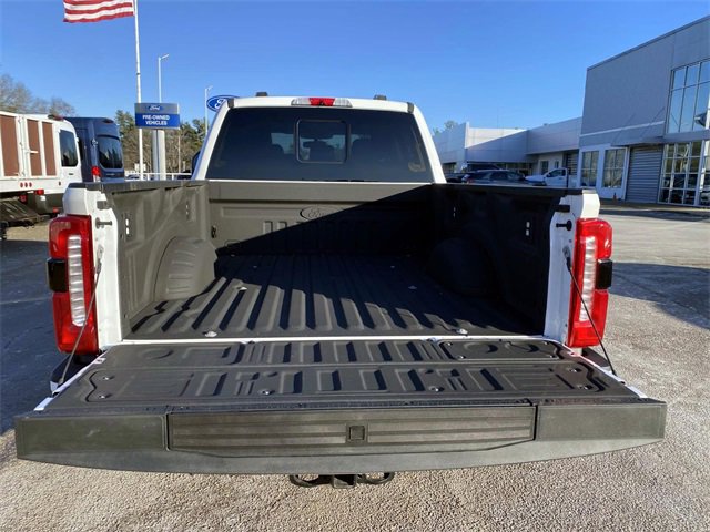 Used 2024 Ford F250 Lariat w/ Lariat Ultimate Package image 5