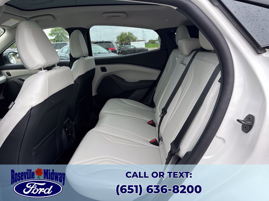 Used 2023 Ford Mustang Mach-E Premium AWD/4WD image 30