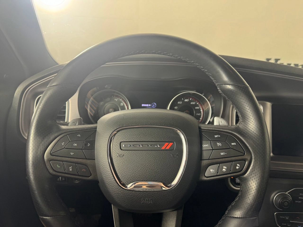Used 2023 Dodge Charger R/T w/ Performance Handling Group RWD image 15
