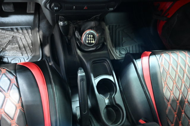 Used 2014 Jeep Wrangler Unlimited Sport AWD/4WD image 19
