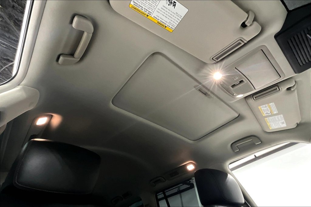 Used 2023 Nissan Armada Platinum w/ Cargo Package RWD image 21