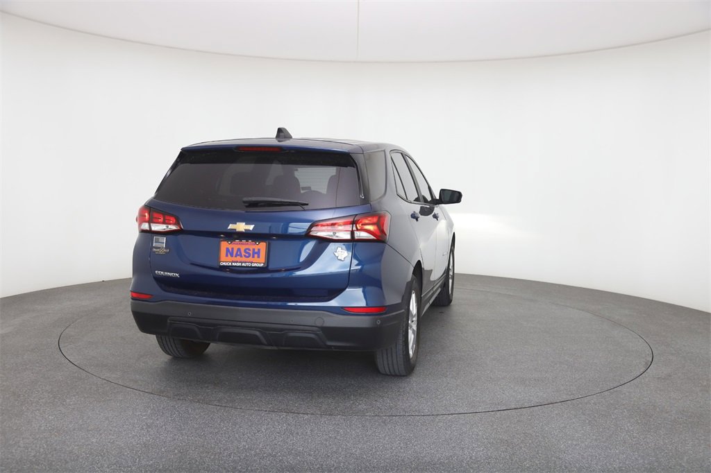 Used 2022 Chevrolet Equinox LS w/ LS Convenience Package image 6