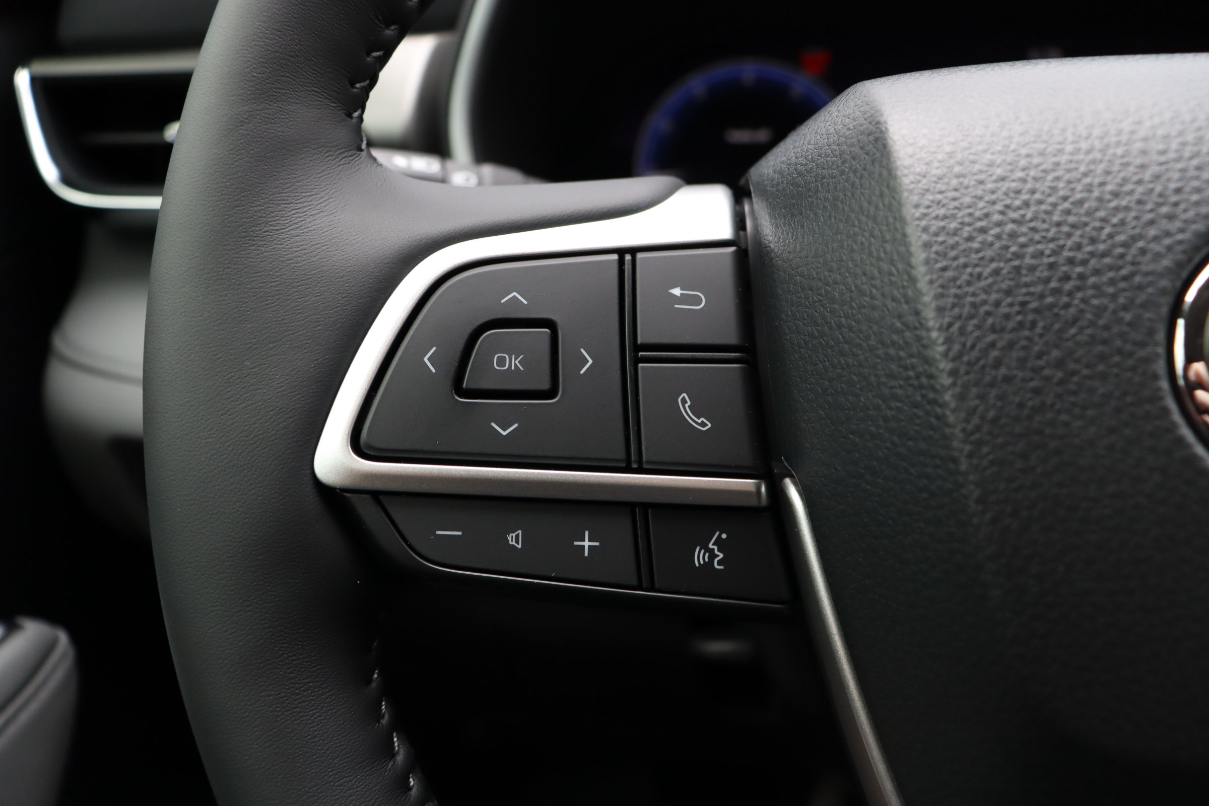 New 2026 Toyota Highlander Limited AWD/4WD image 19