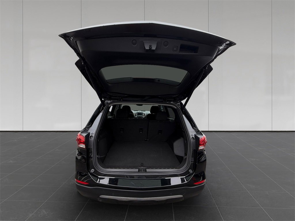 Used 2024 Chevrolet Equinox LT image 19