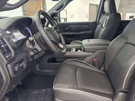 New 2026 RAM 2500 Limited image 15