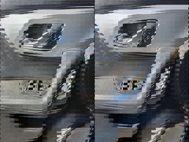 Used 2020 Chevrolet Blazer LT image 16