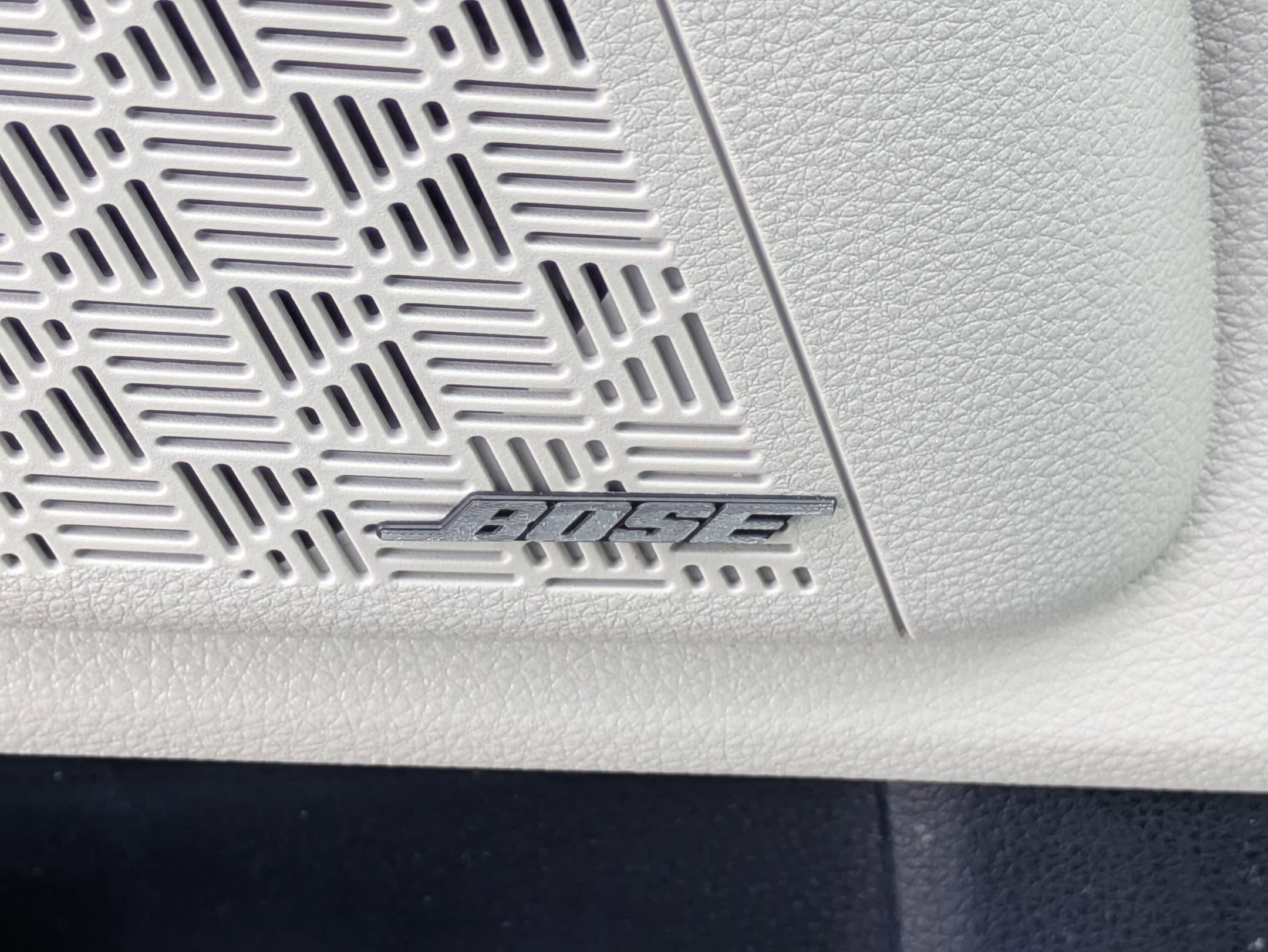 Used 2025 Kia Carnival SX Prestige image 22