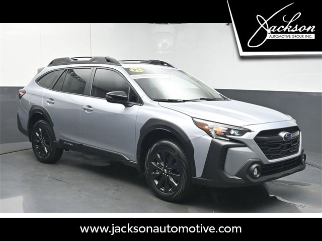 Used 2025 Subaru Outback Onyx Edition w/ Popular Package #2