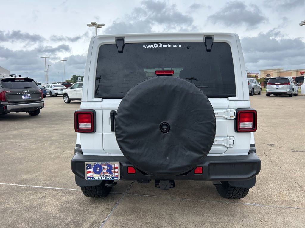 Used 2023 Jeep Wrangler Sahara w/ Cold Weather Group image 5