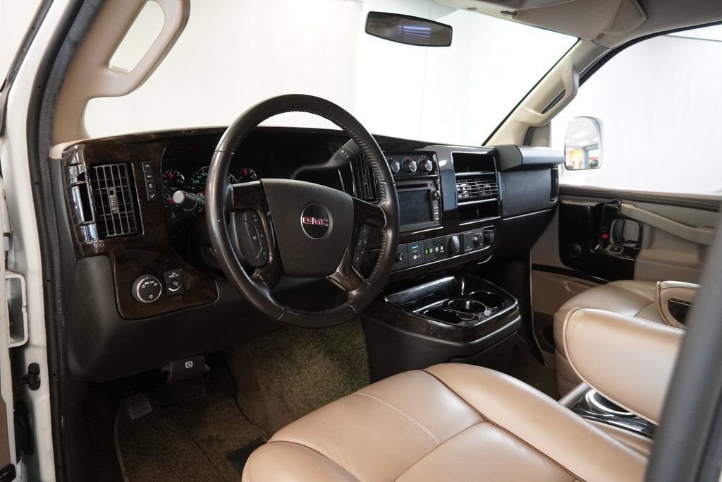 Used 2016 GMC Savana 2500 RWD image 6