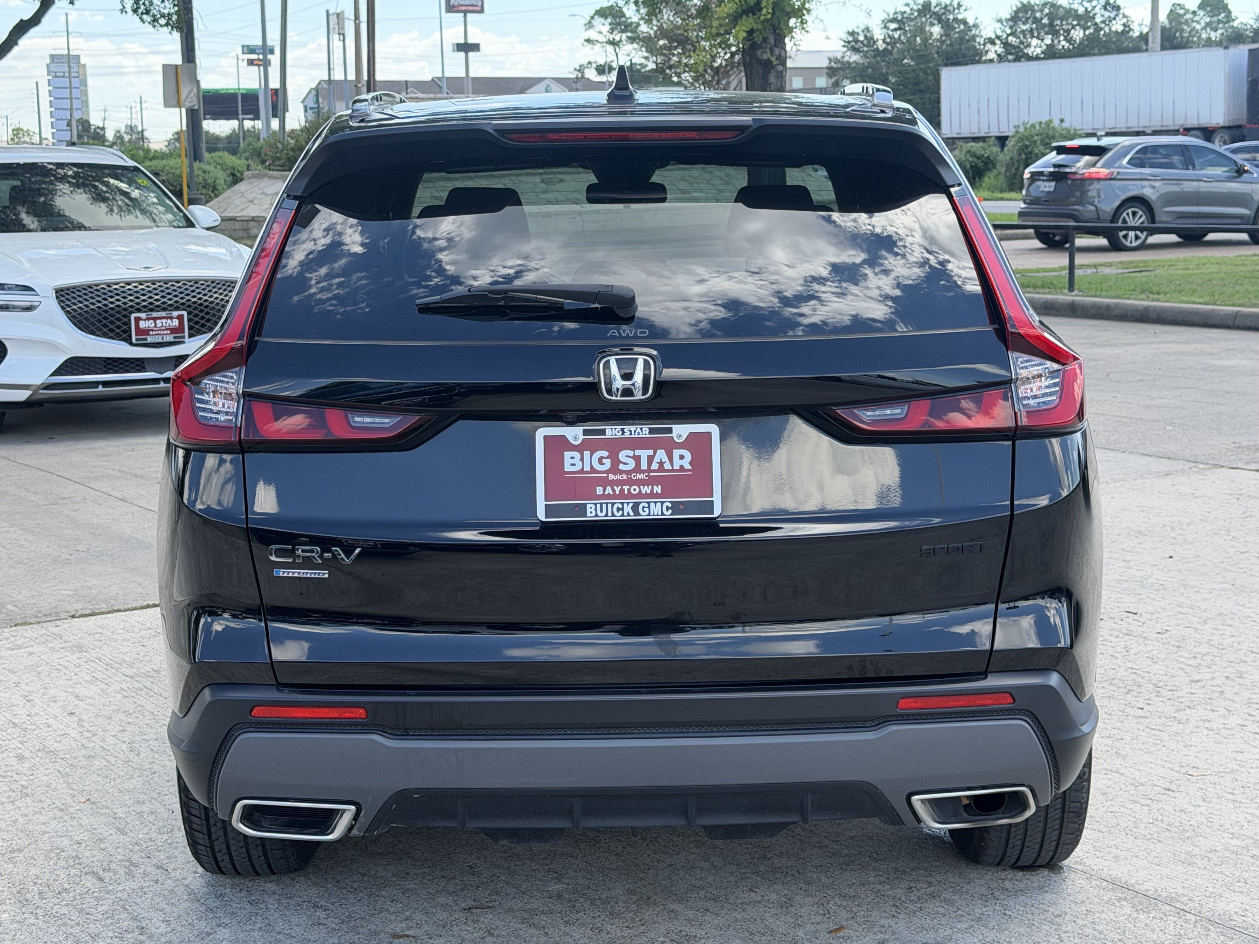 Used 2025 Honda CR-V Sport image 6