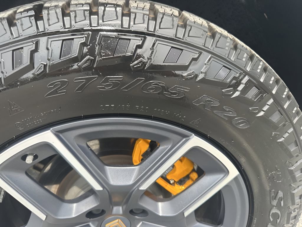 Used 2022 Rivian R1T Launch Edition image 33