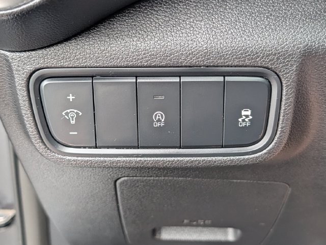 Used 2022 Kia Soul LX w/ Paint Protection Package FWD image 28