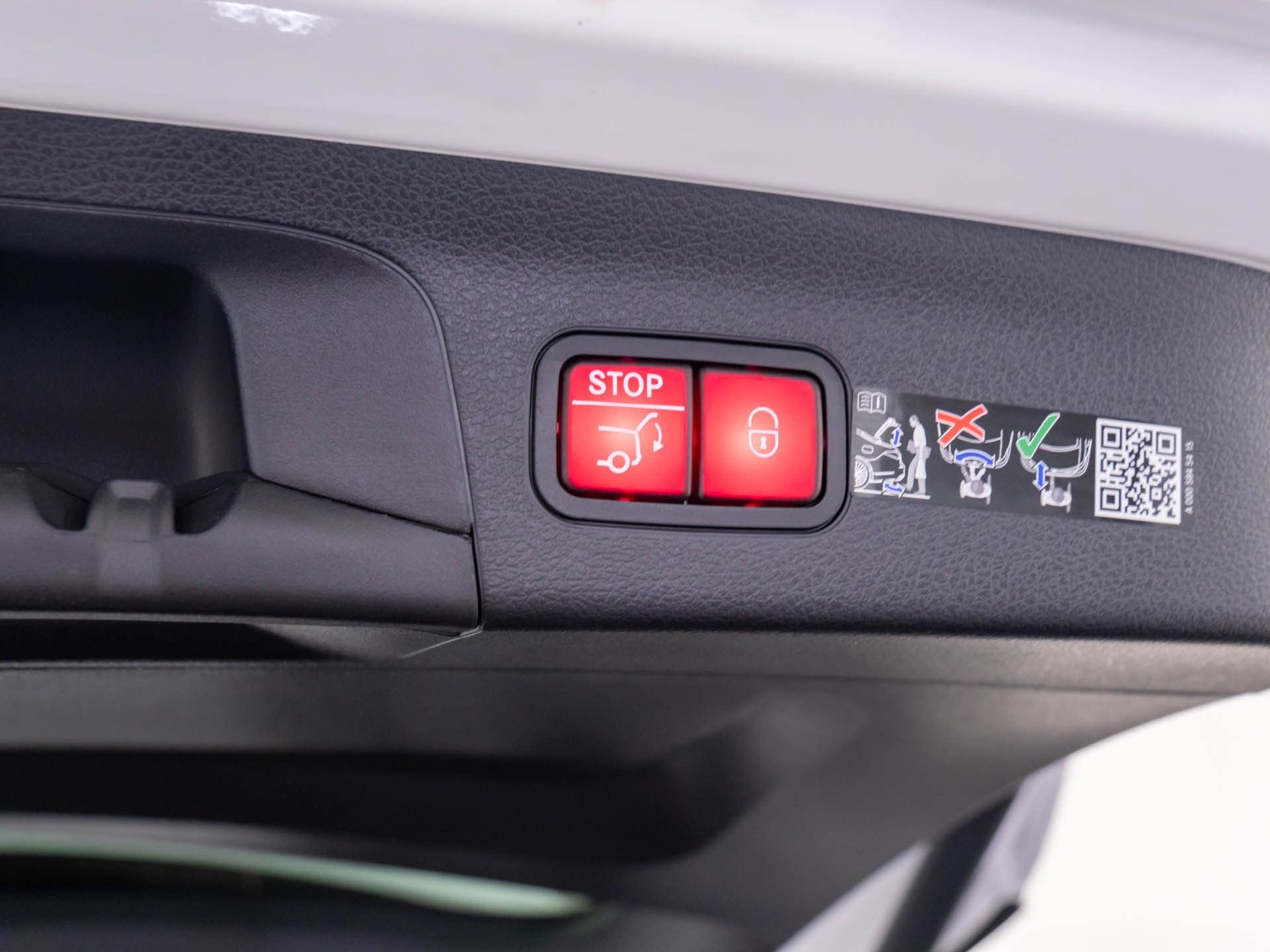 New 2026 Mercedes-Benz GLS 580 4MATIC image 37