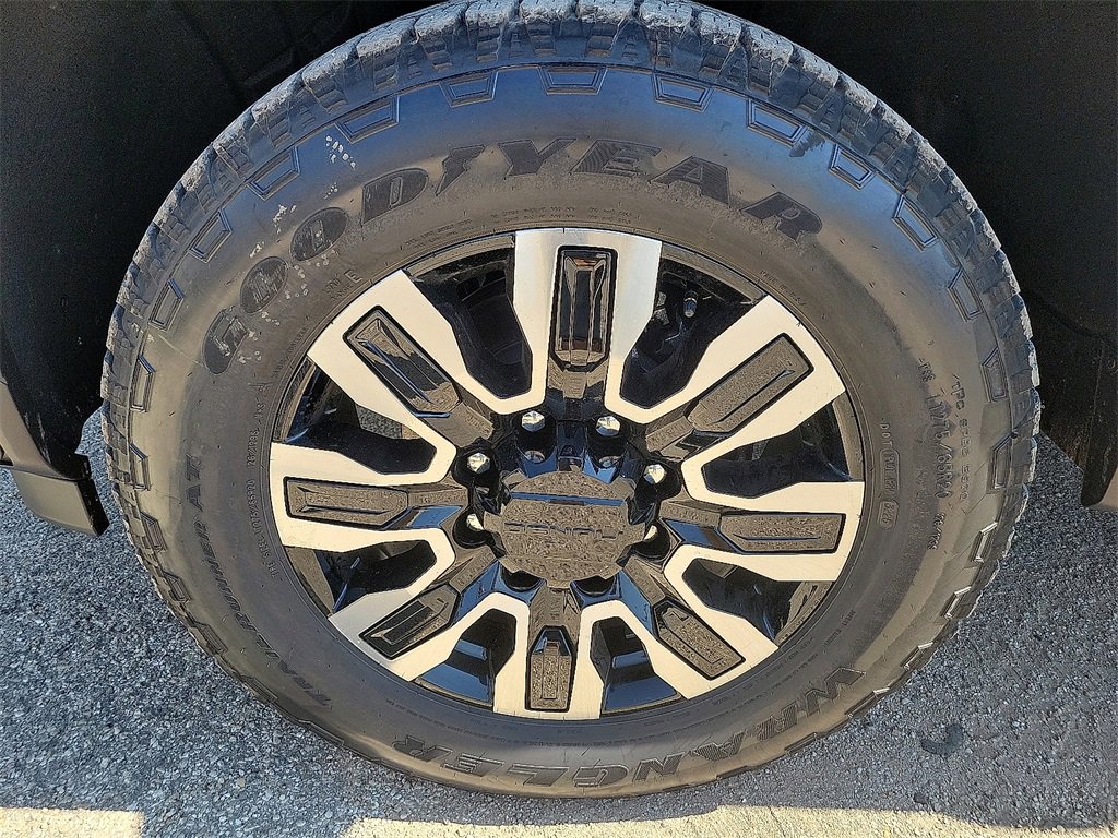 New 2026 GMC Sierra 2500 Denali Ultimate image 10