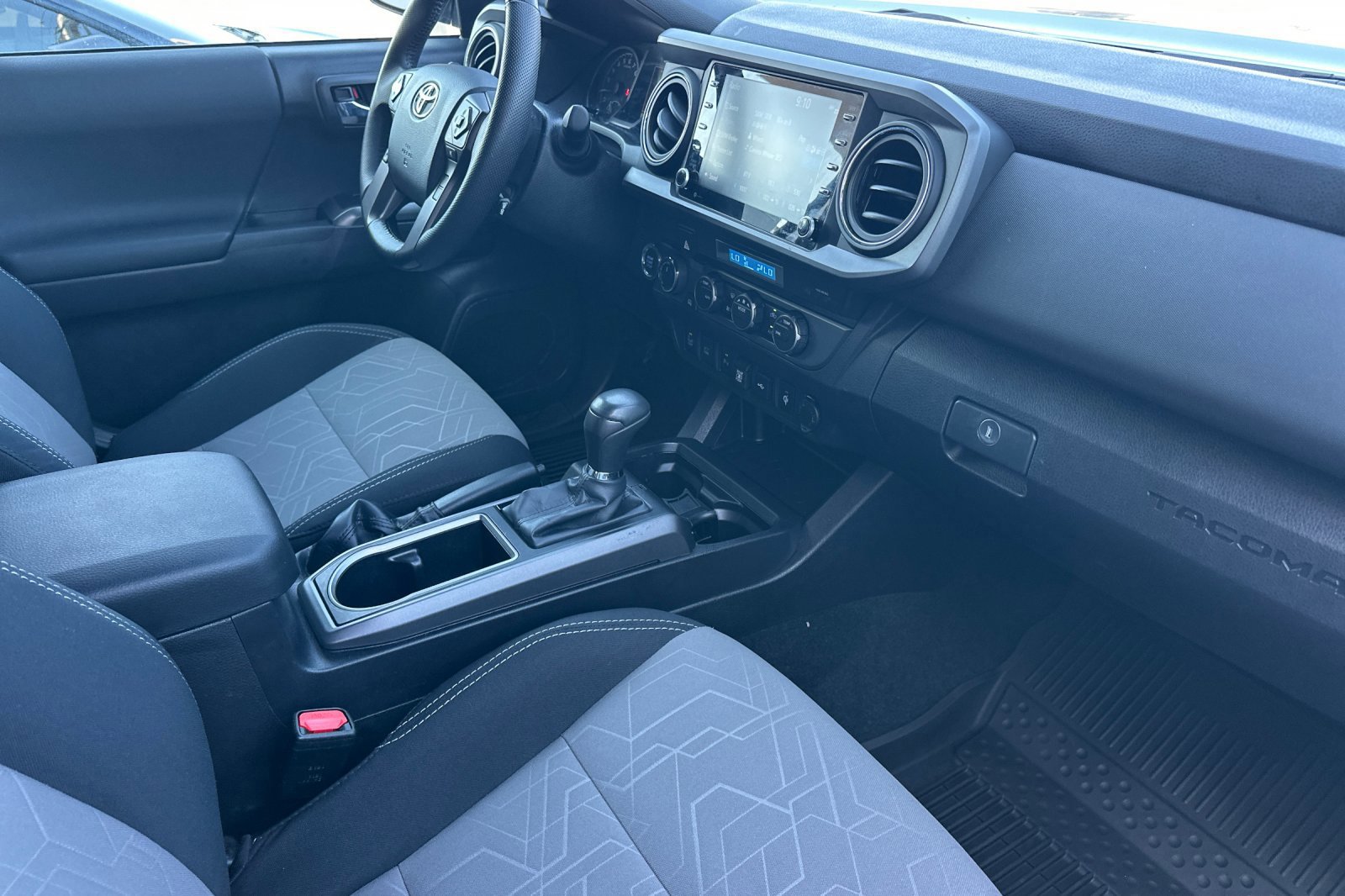 Certified 2023 Toyota Tacoma TRD Off-Road w/ Technology Package AWD/4WD image 15