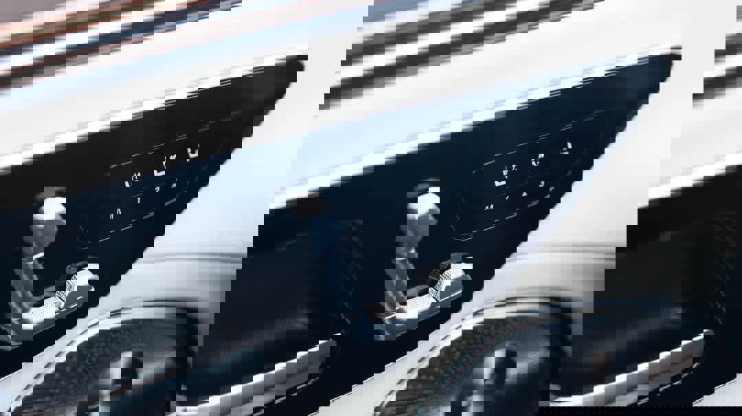 Certified 2023 Mercedes-Benz EQS 580 4MATIC SUV image 33