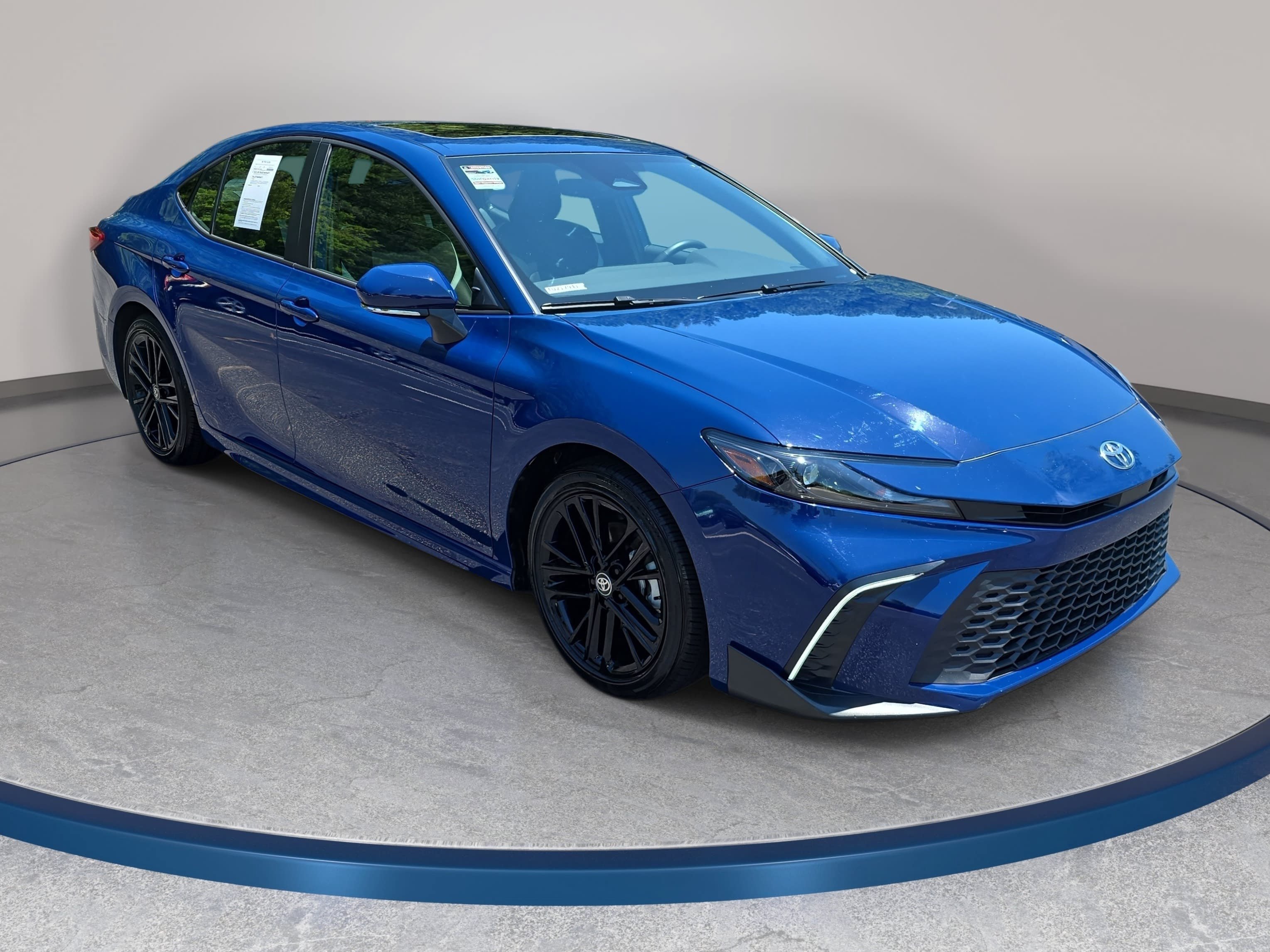 Used 2026 Toyota Camry SE w/ Multimedia Upgrade Package FWD image 3