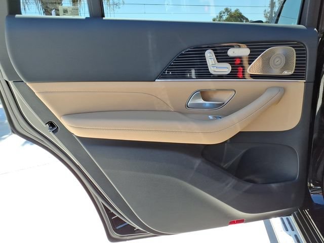 New 2026 Mercedes-Benz GLS 450 4MATIC image 16