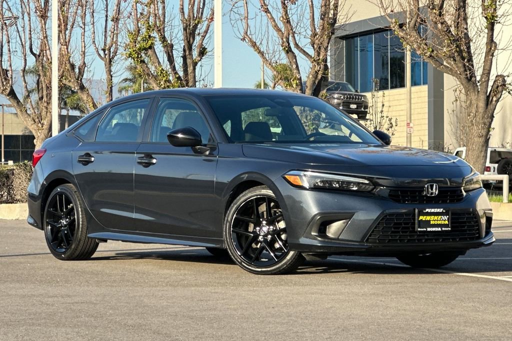 Used 2024 Honda Civic Sport image 2