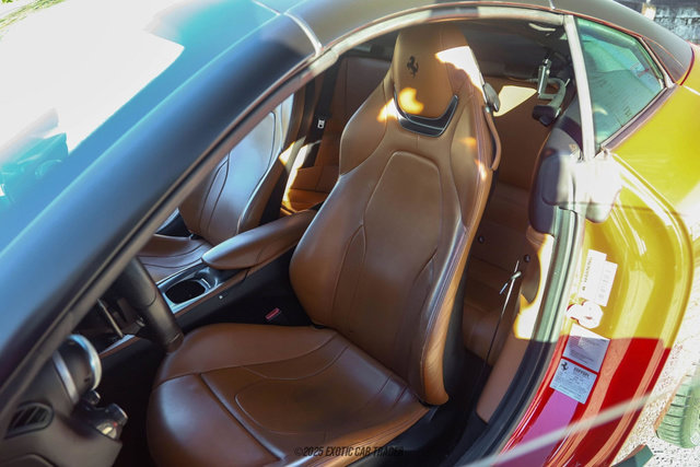 Used 2019 Ferrari Portofino image 39