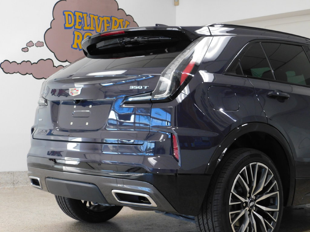 Used 2024 Cadillac XT4 Sport AWD/4WD image 51