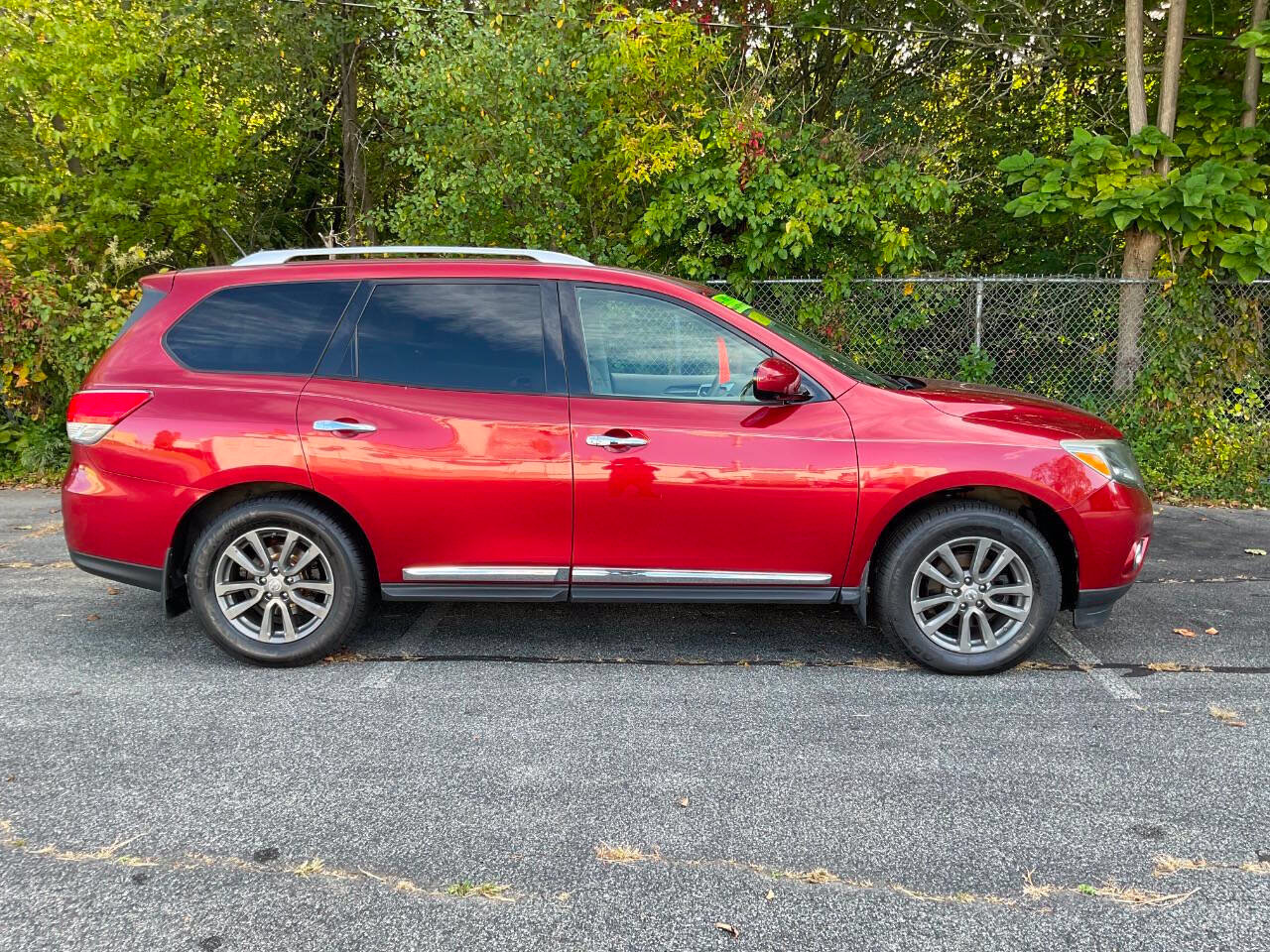 Used 2015 Nissan Pathfinder SL w/ SL Premium Package AWD/4WD image 10