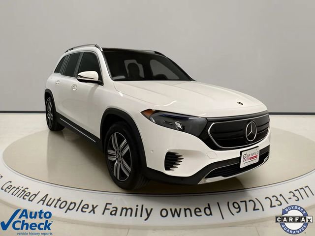 Used 2023 Mercedes-Benz EQB 300 4MATIC w/ Pinnacle Package image 9
