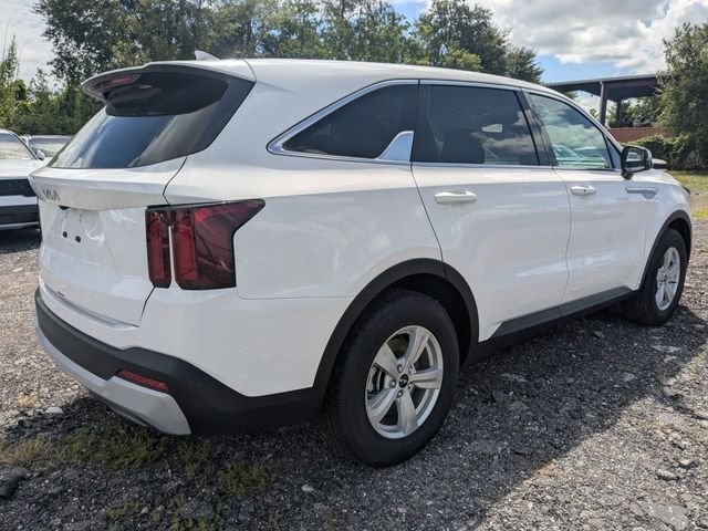 New 2026 Kia Sorento LX FWD image 6