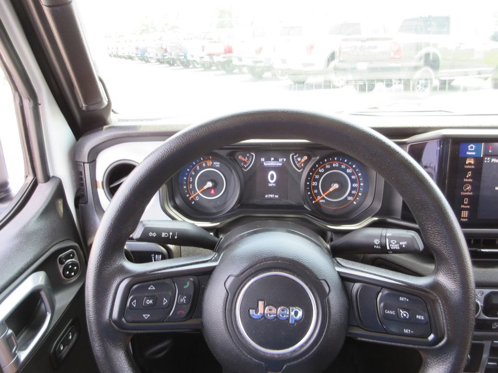 Used 2024 Jeep Gladiator Sport AWD/4WD image 30