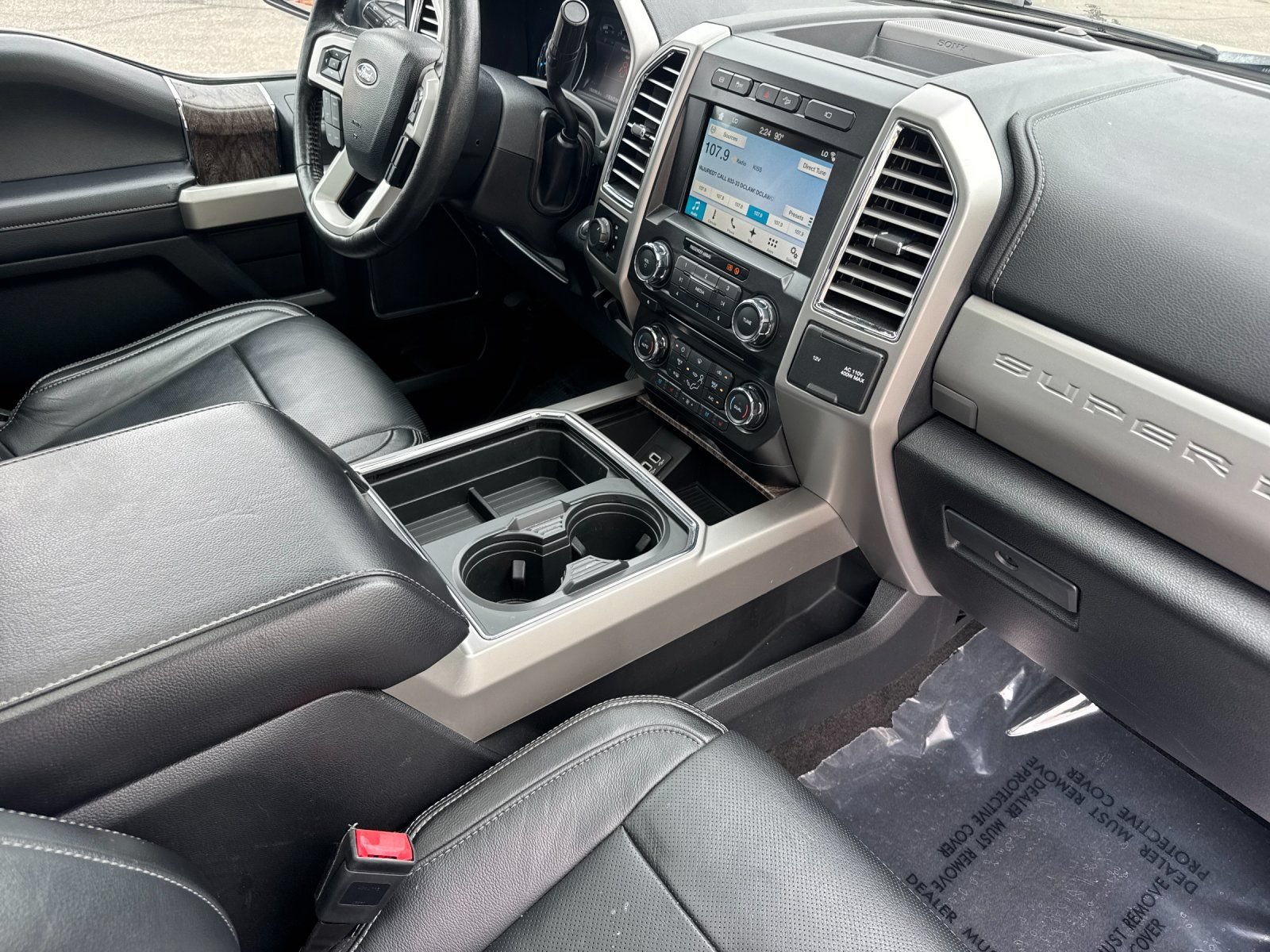 Used 2017 Ford F250 Lariat w/ Lariat Ultimate Package AWD/4WD image 15