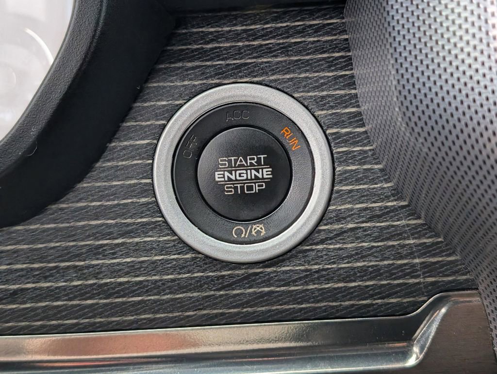 Used 2020 RAM 1500 Limited image 21