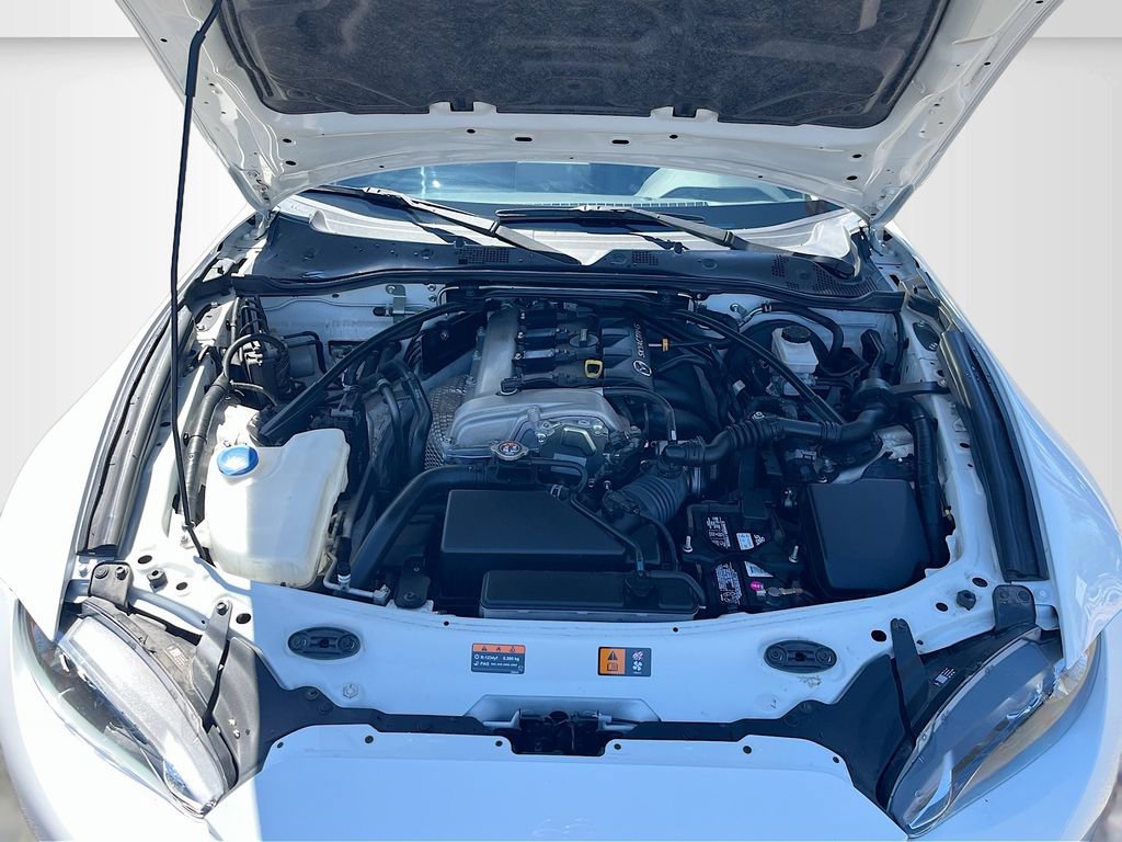 Used 2022 MAZDA MX-5 Miata RF Grand Touring w/ Weather Package RWD image 27
