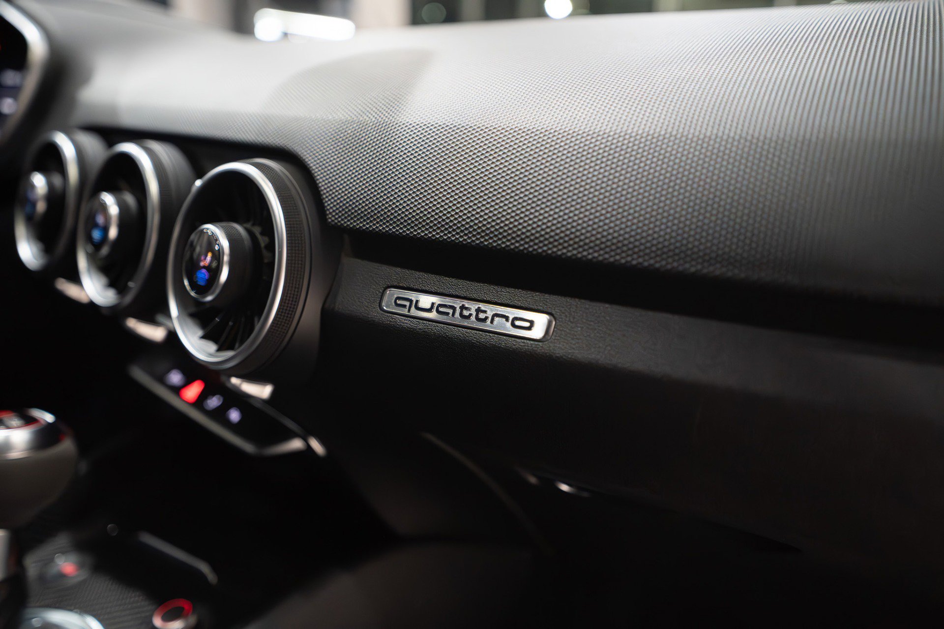 Used 2018 Audi TT RS w/ Technology Package image 28