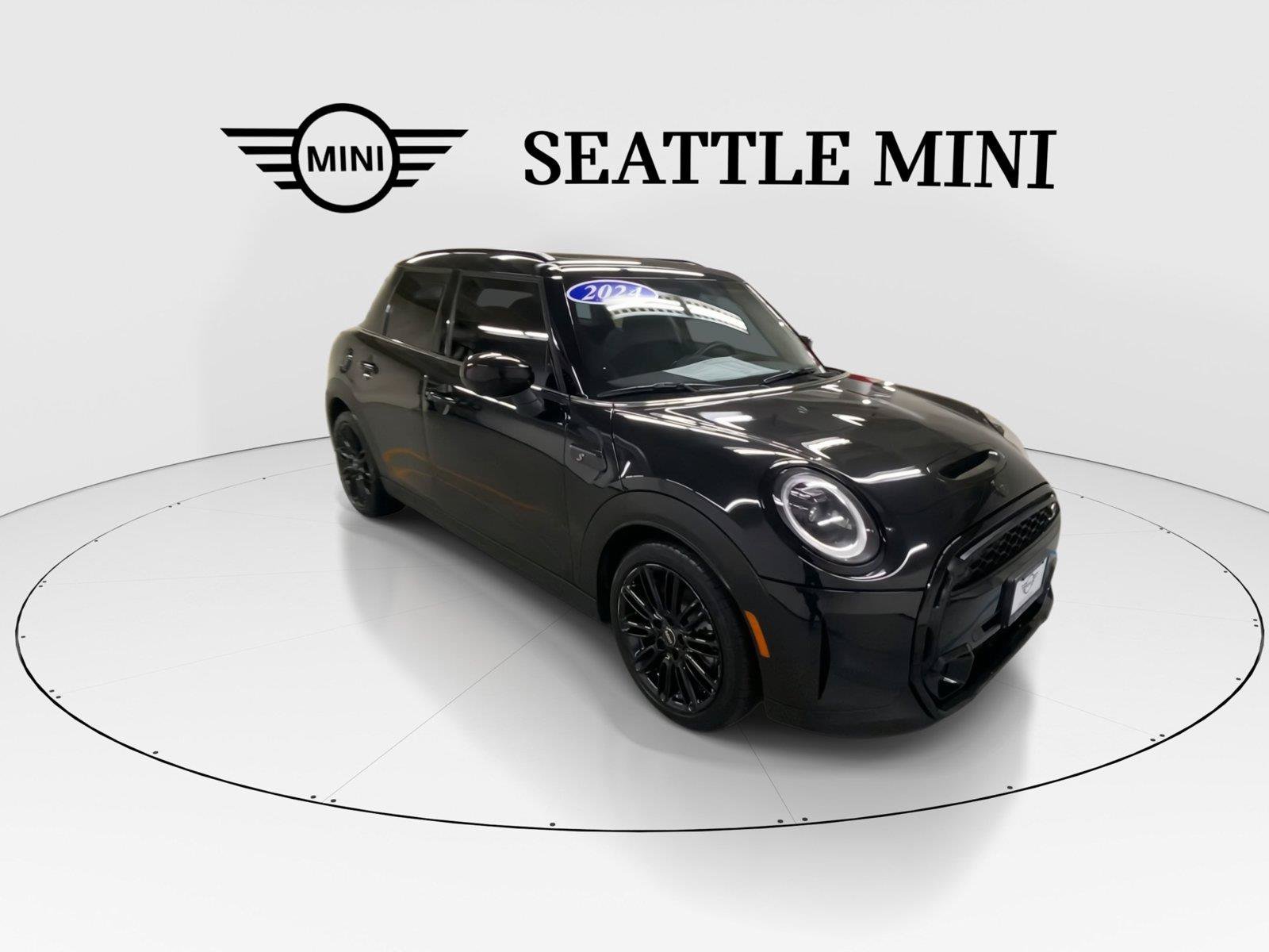 Used 2024 MINI Cooper S FWD image 2