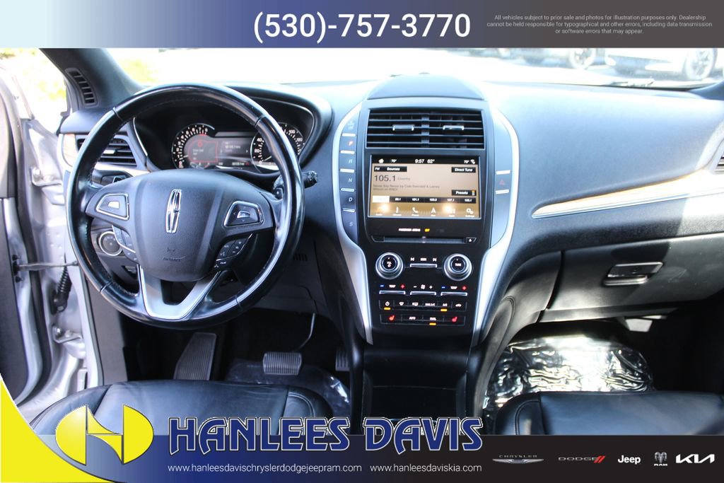 Used 2016 Lincoln MKC Select w/ Select Plus Package FWD image 18