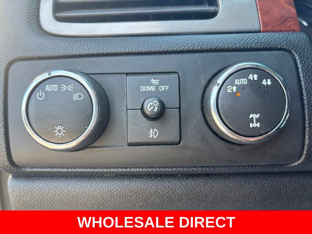 Used 2012 Chevrolet Suburban LTZ AWD/4WD image 15