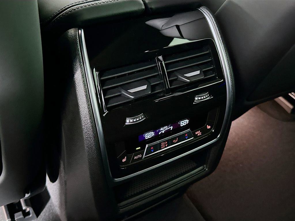 New 2026 BMW X5 M Competition w/ Executive Package image 18