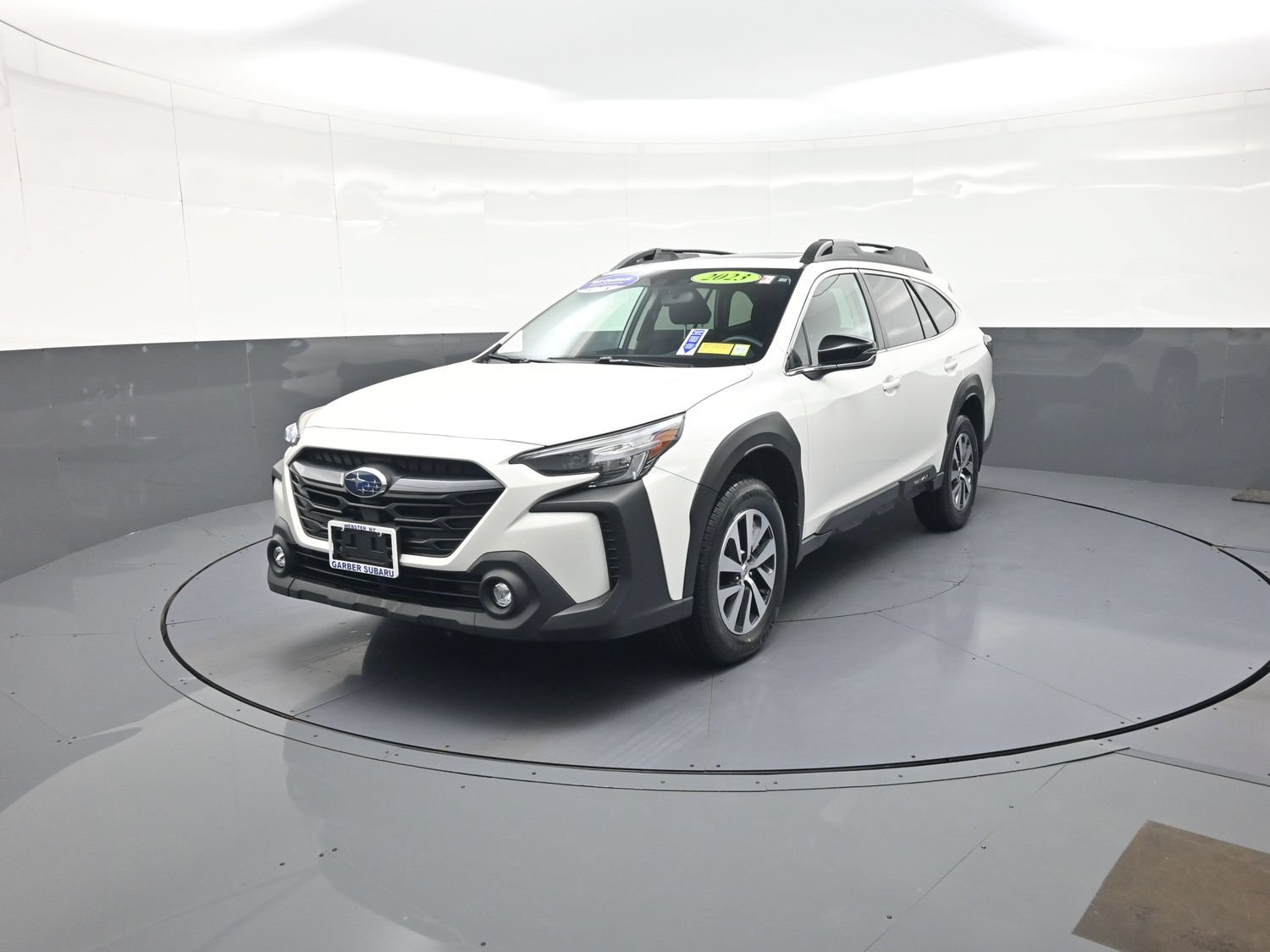 Used 2023 Subaru Outback Premium AWD/4WD image 7