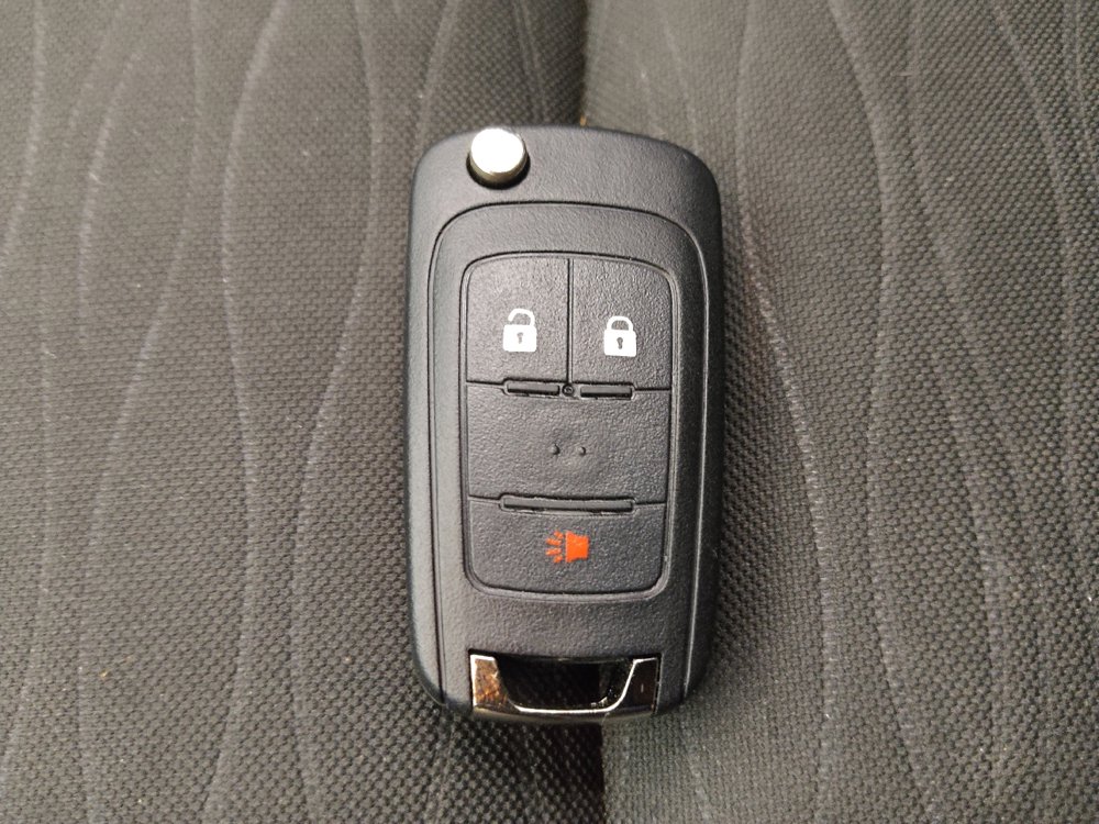 Used 2015 Buick Encore Convenience FWD image 32