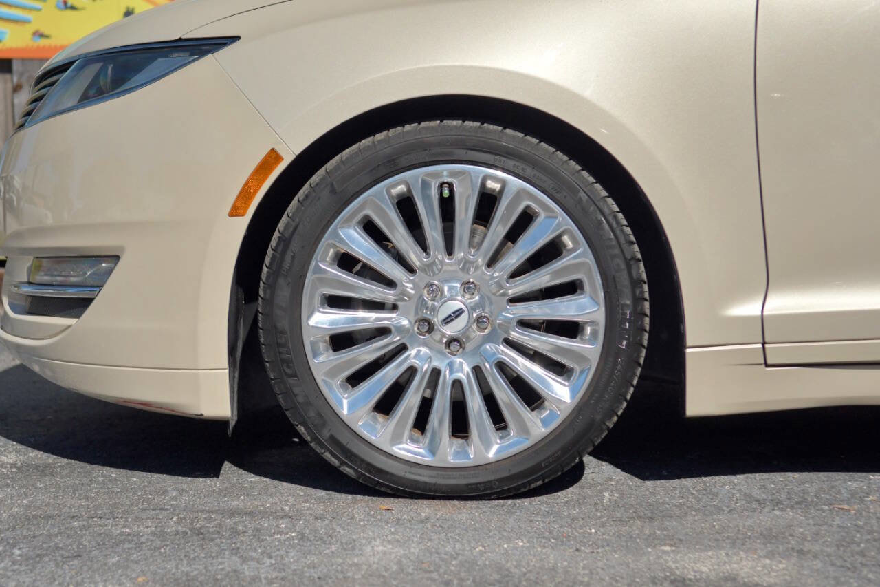 Used 2016 Lincoln MKZ w/ Equipment Group 300A Reserve image 15