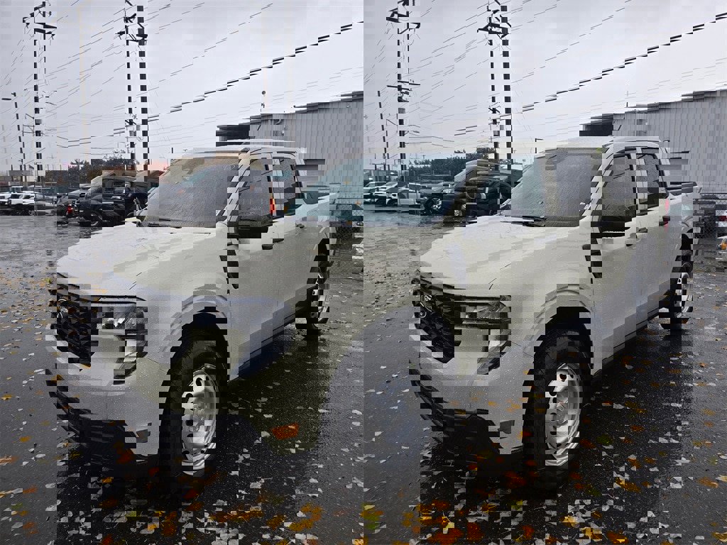 New 2025 Ford Maverick XL w/ Equipment Group 102A