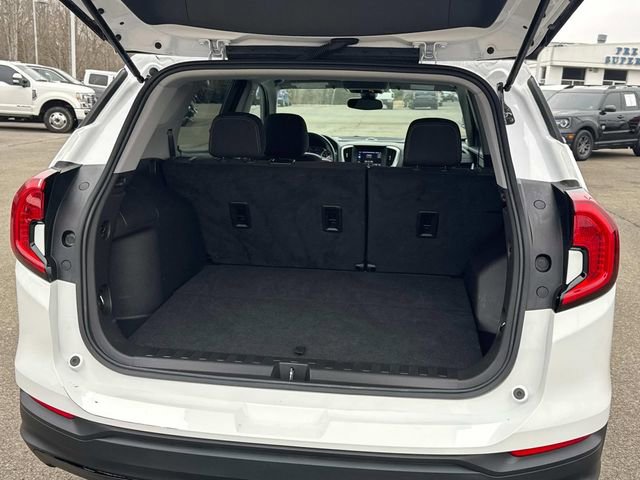 Certified 2024 GMC Terrain SLE image 13