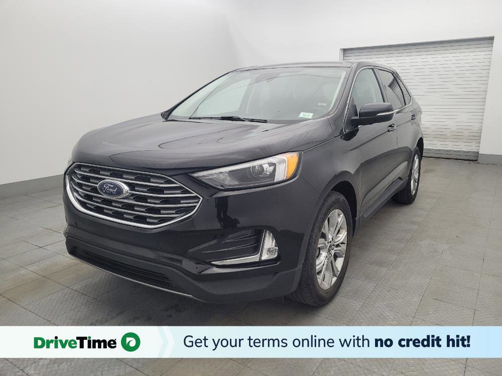 Used 2024 Ford Edge Titanium image 1