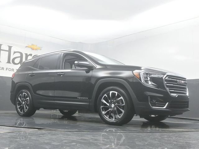 Used 2022 GMC Terrain SLT FWD image 2