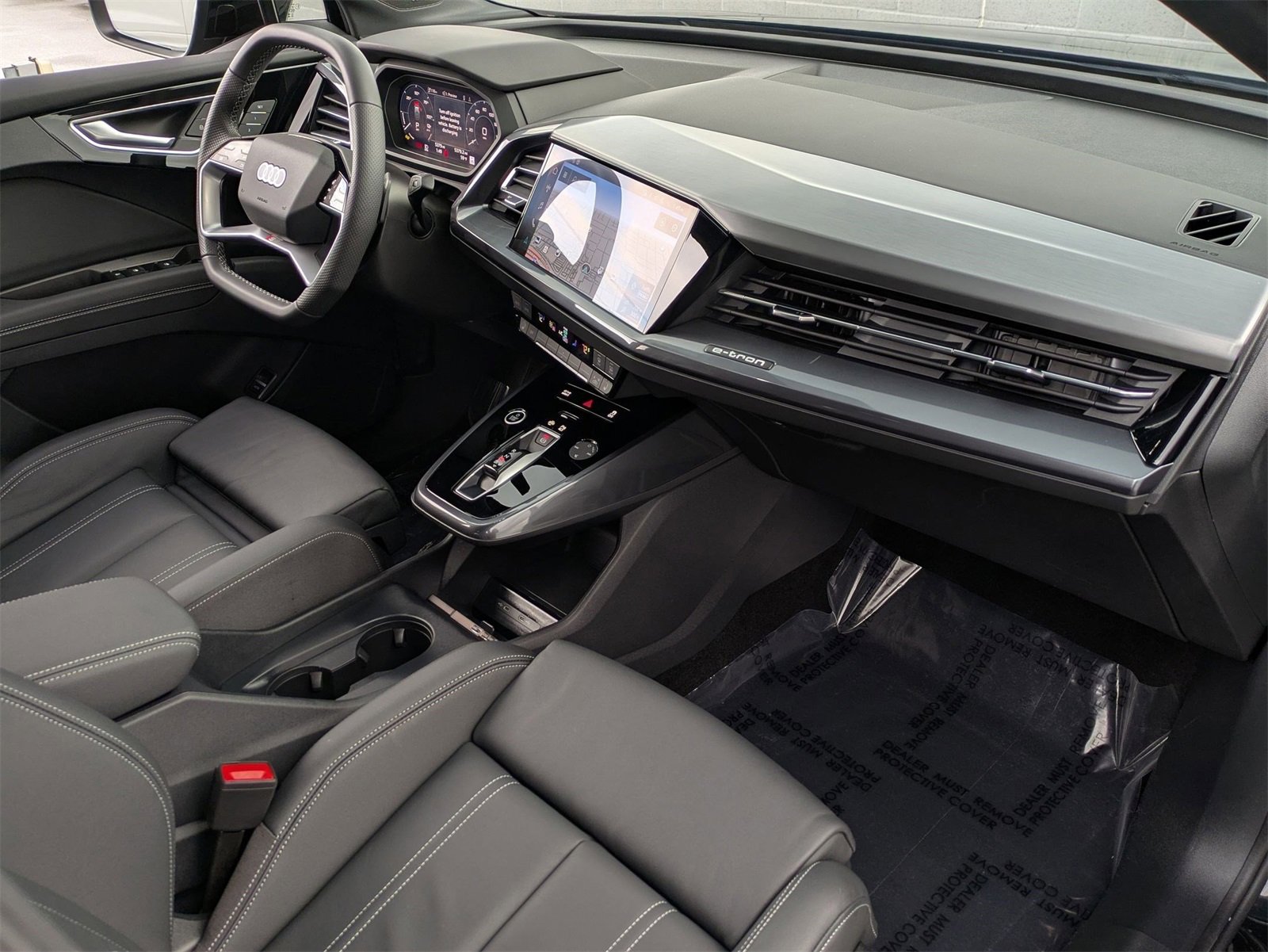 Used 2025 Audi Q4 e-tron Premium Plus w/ Premium Plus image 21